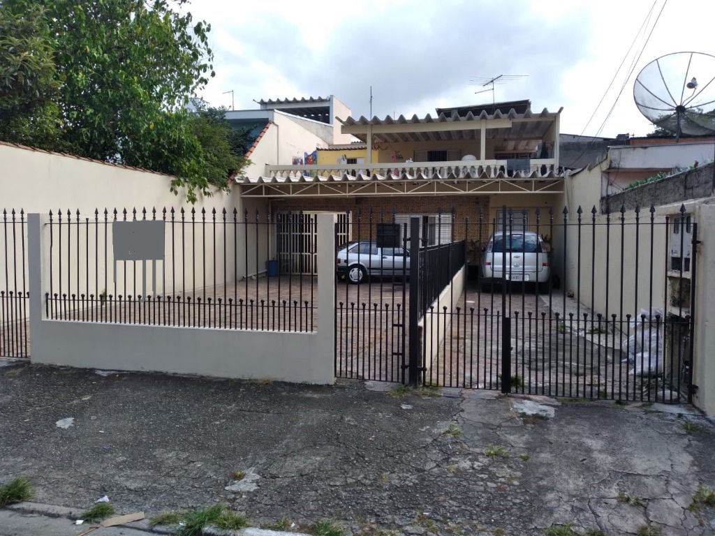 Sobrado à venda com 3 quartos, 189m² - Foto 1