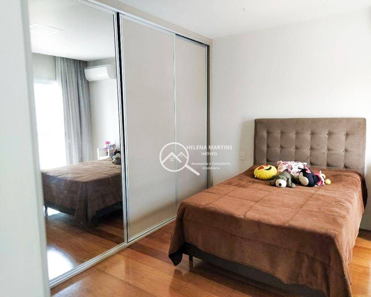 Sobrado à venda com 4 quartos, 368m² - Foto 13