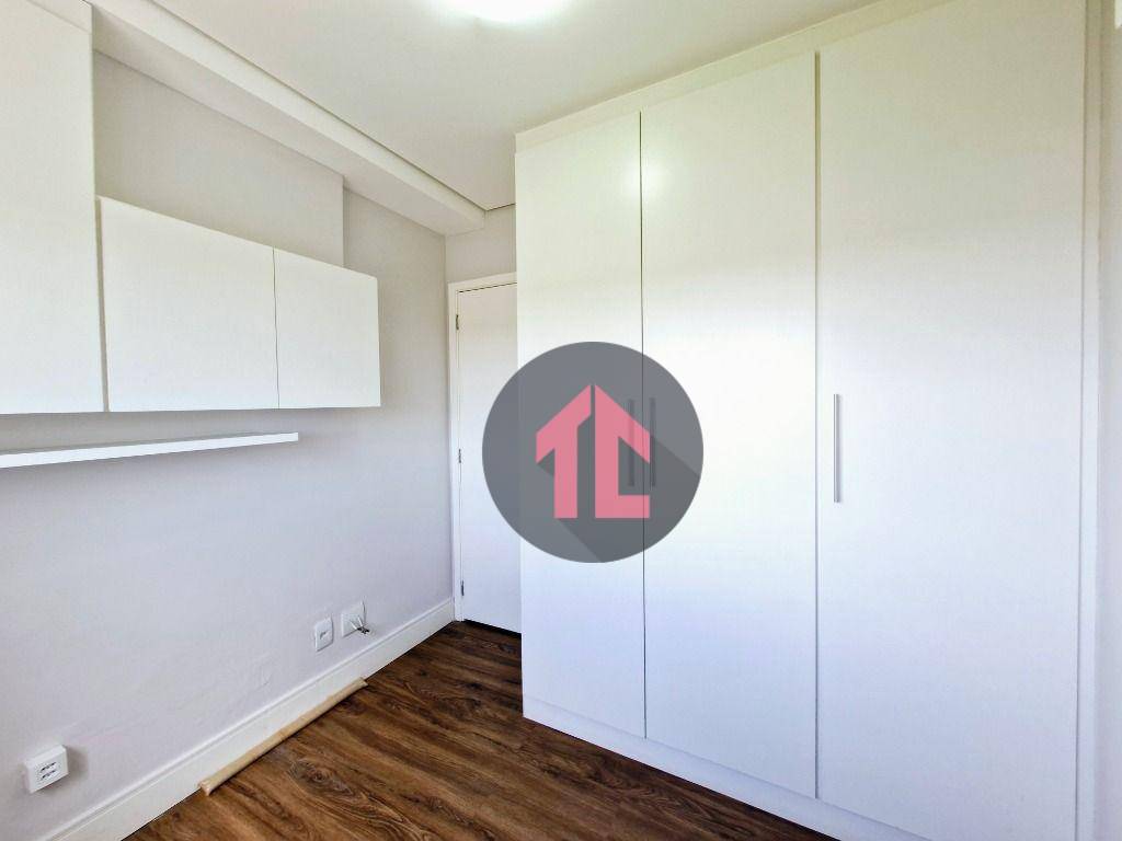 Apartamento para alugar com 3 quartos, 87m² - Foto 16