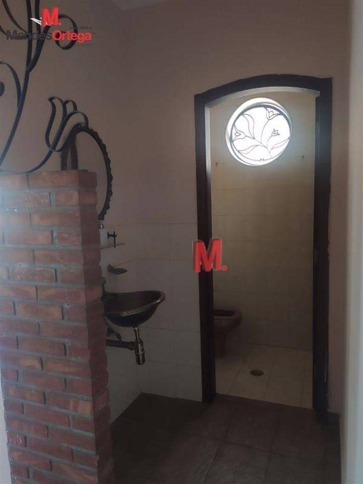 Casa à venda com 3 quartos, 270m² - Foto 5