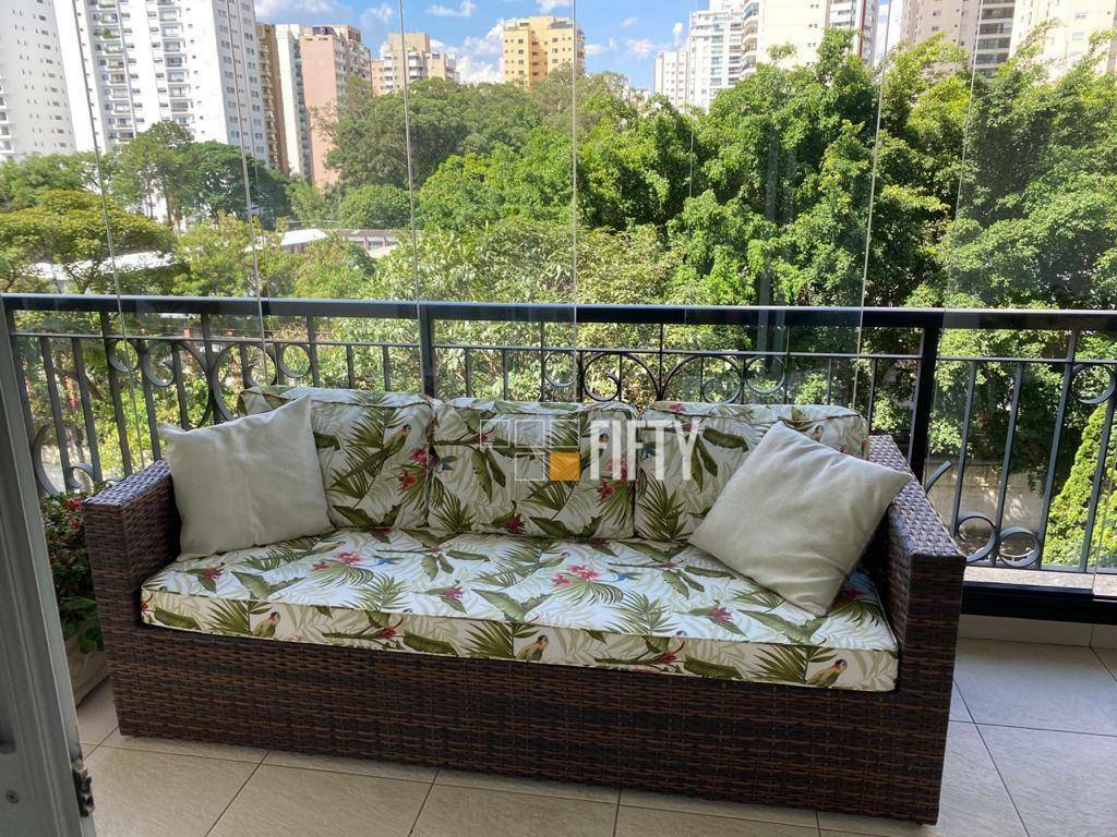 Apartamento à venda com 4 quartos, 172m² - Foto 4