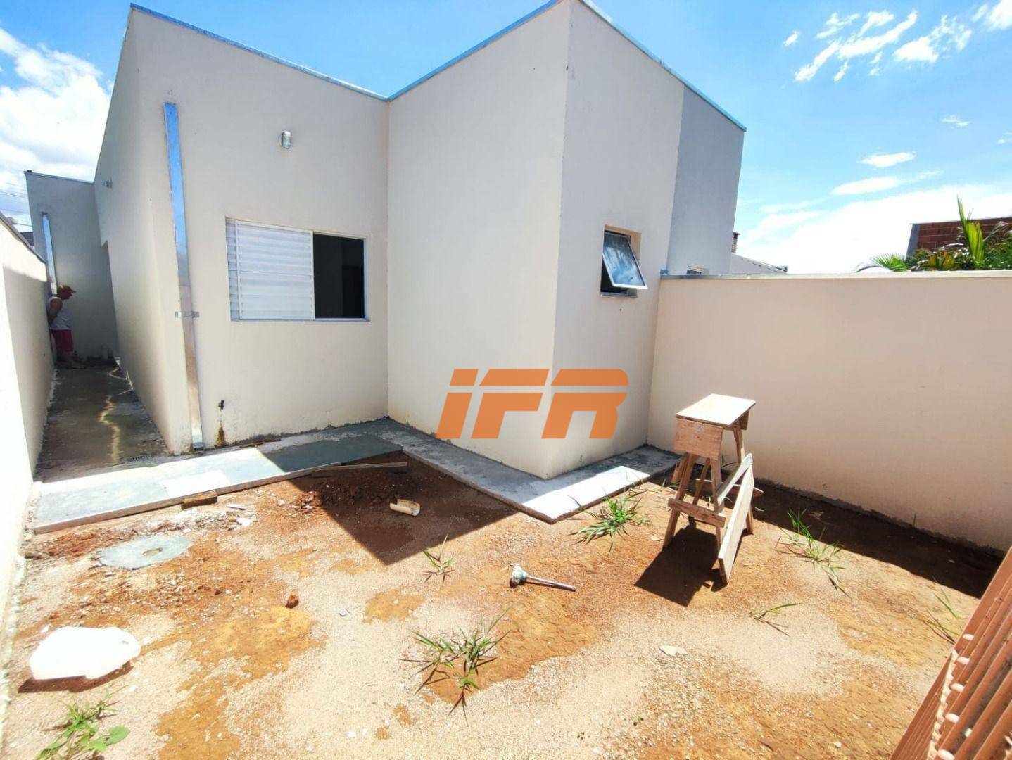 Casa à venda com 2 quartos, 67m² - Foto 10