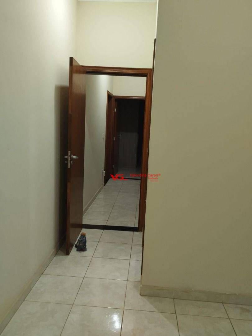 Casa de Condomínio à venda com 4 quartos, 215m² - Foto 20