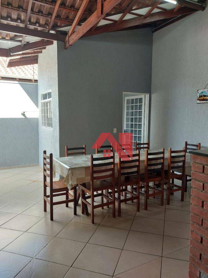 Casa à venda com 2 quartos, 120m² - Foto 48