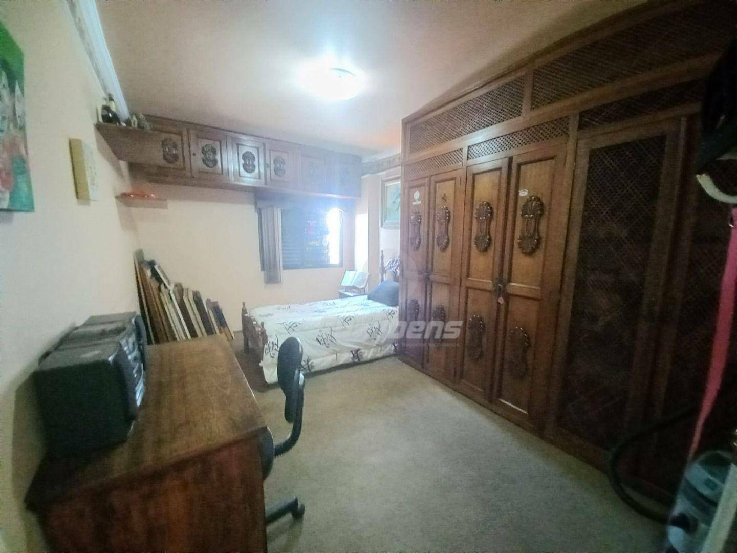 Apartamento à venda com 4 quartos, 220m² - Foto 16