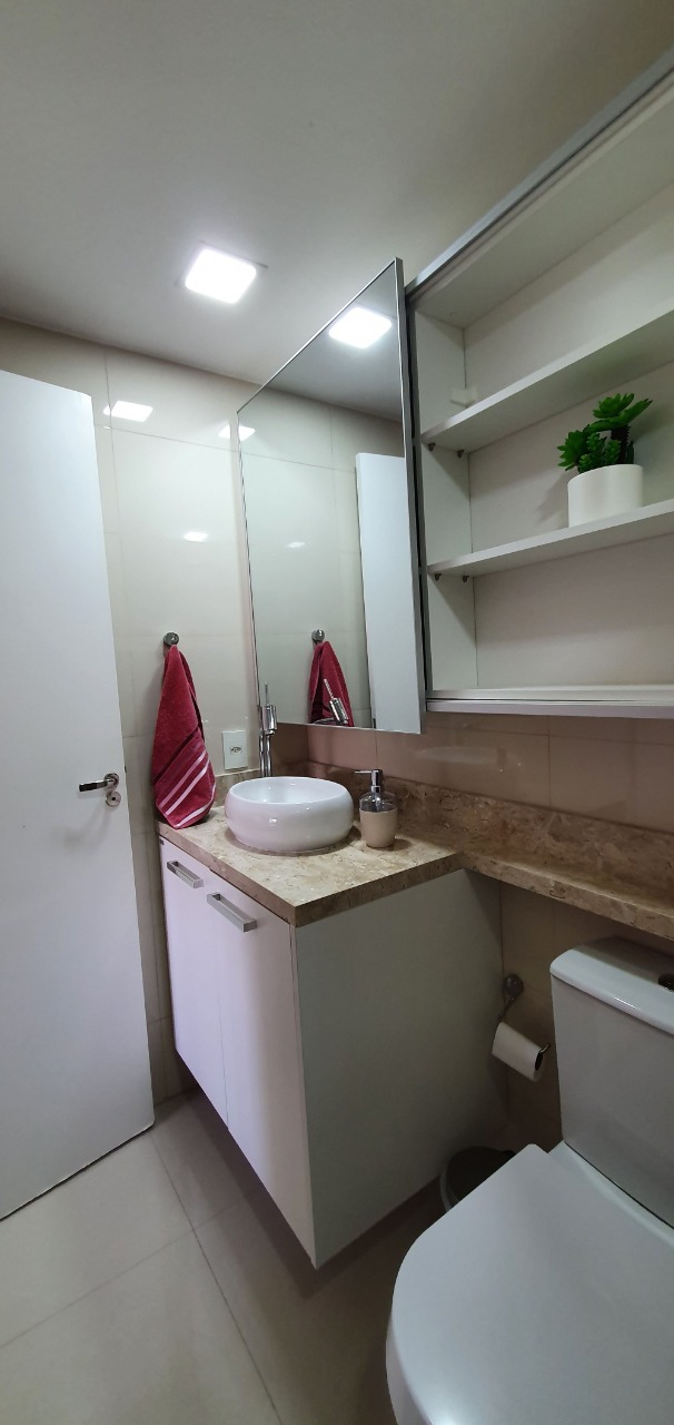 Apartamento à venda com 2 quartos, 68m² - Foto 7