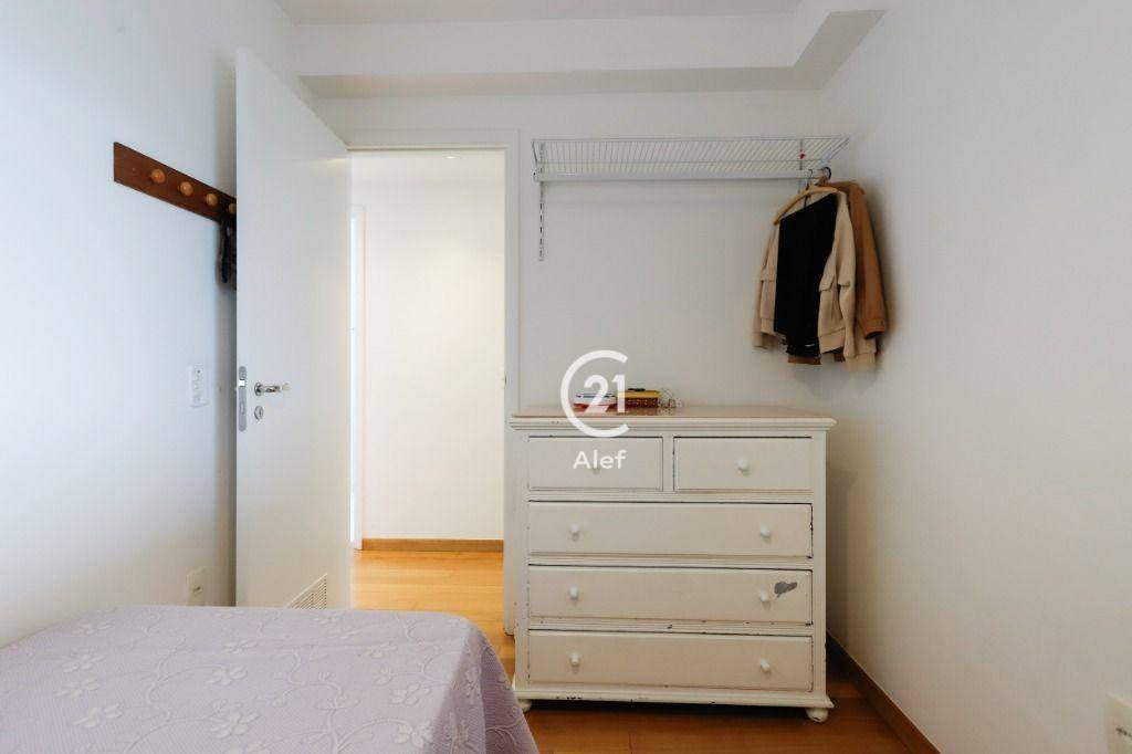 Apartamento à venda com 3 quartos, 111m² - Foto 31