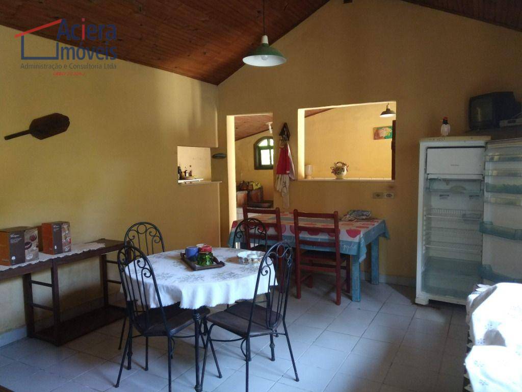 Casa de Condomínio à venda com 3 quartos, 300m² - Foto 37