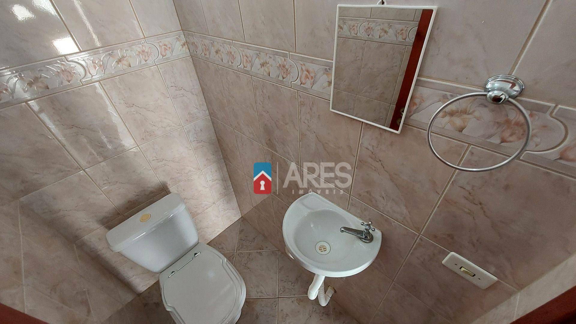 Casa para alugar com 3 quartos, 210m² - Foto 14