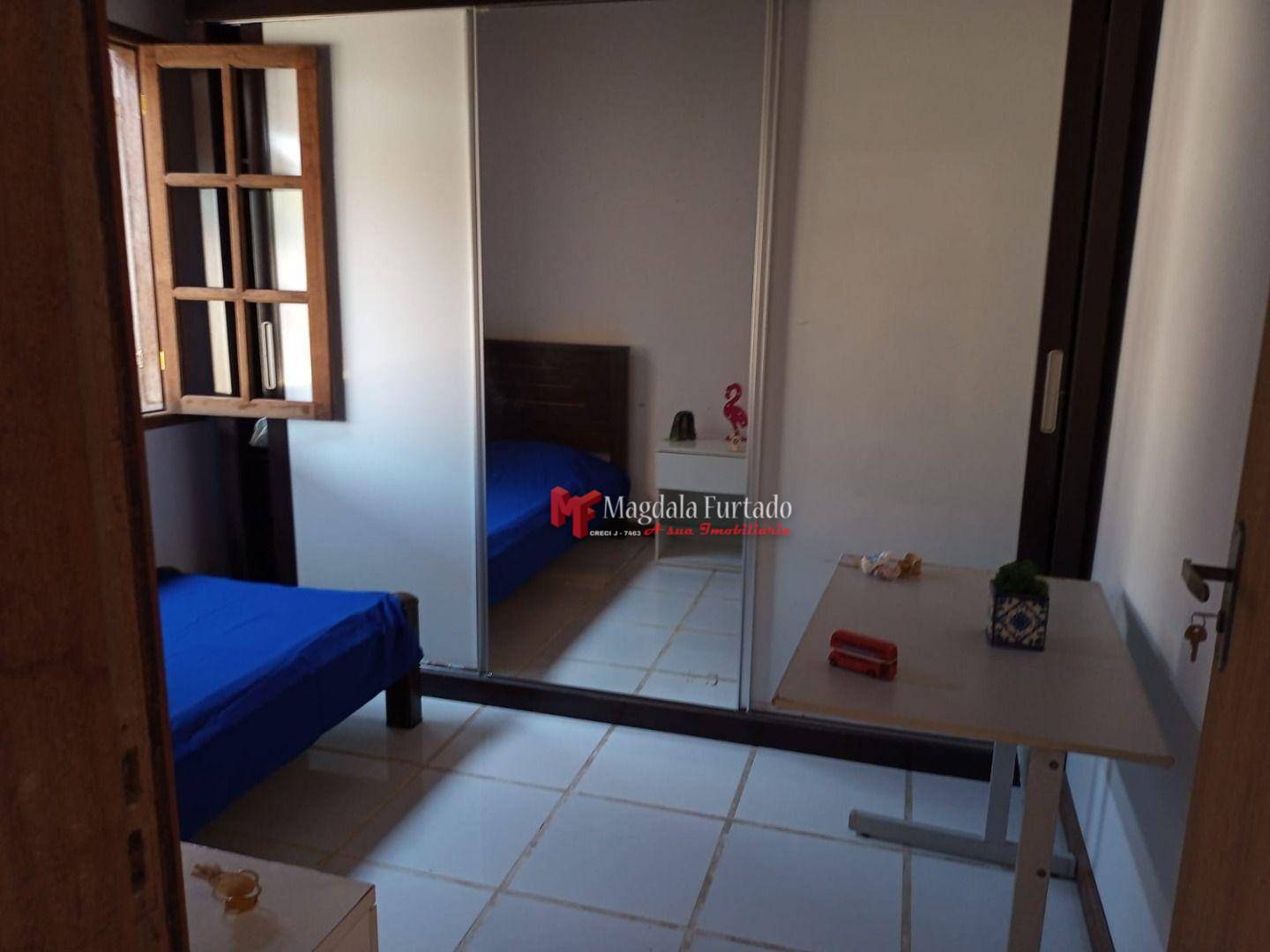 Casa à venda com 3 quartos, 114m² - Foto 2