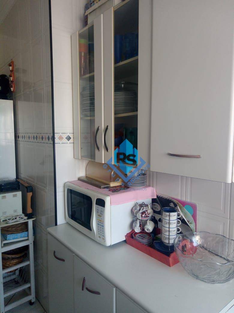 Apartamento à venda com 2 quartos, 75m² - Foto 19