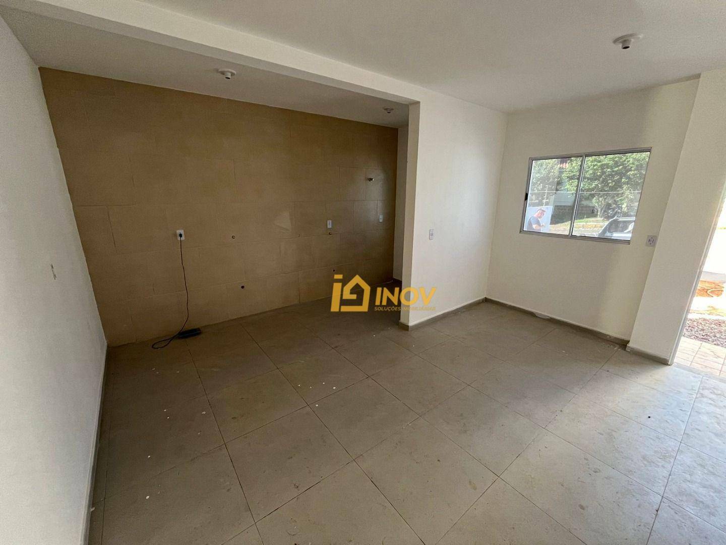 Casa à venda com 2 quartos, 58m² - Foto 7