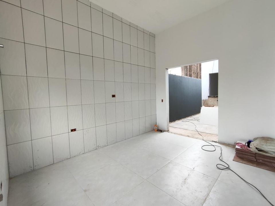 Casa à venda com 2 quartos, 75m² - Foto 14