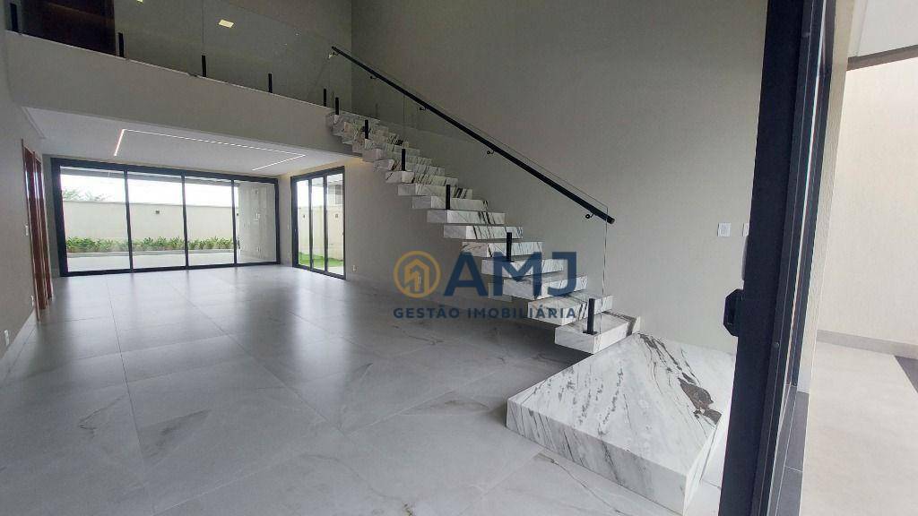 Sobrado à venda com 5 quartos, 274m² - Foto 5