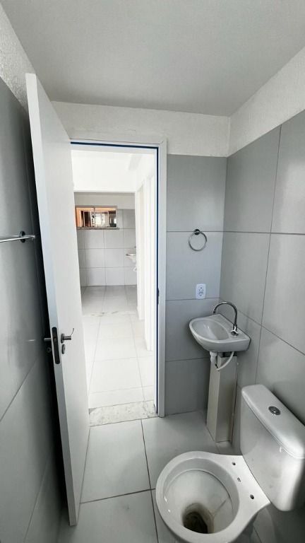 Apartamento à venda com 2 quartos, 44m² - Foto 21