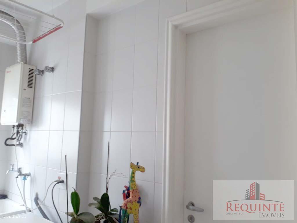 Apartamento à venda com 3 quartos, 89m² - Foto 3