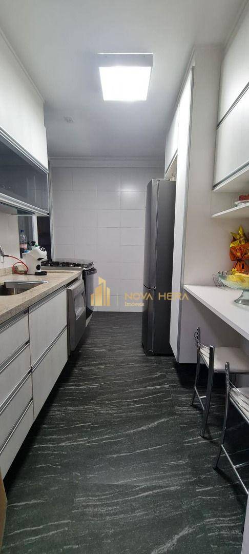 Apartamento à venda com 3 quartos, 101m² - Foto 5