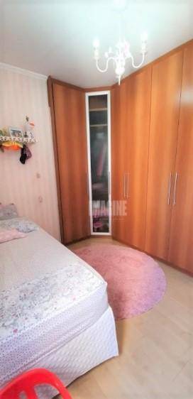 Apartamento à venda com 2 quartos, 70m² - Foto 11