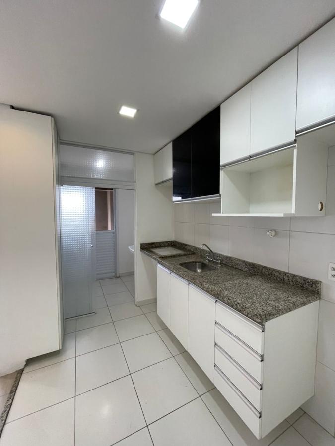 Apartamento à venda com 3 quartos, 69m² - Foto 3