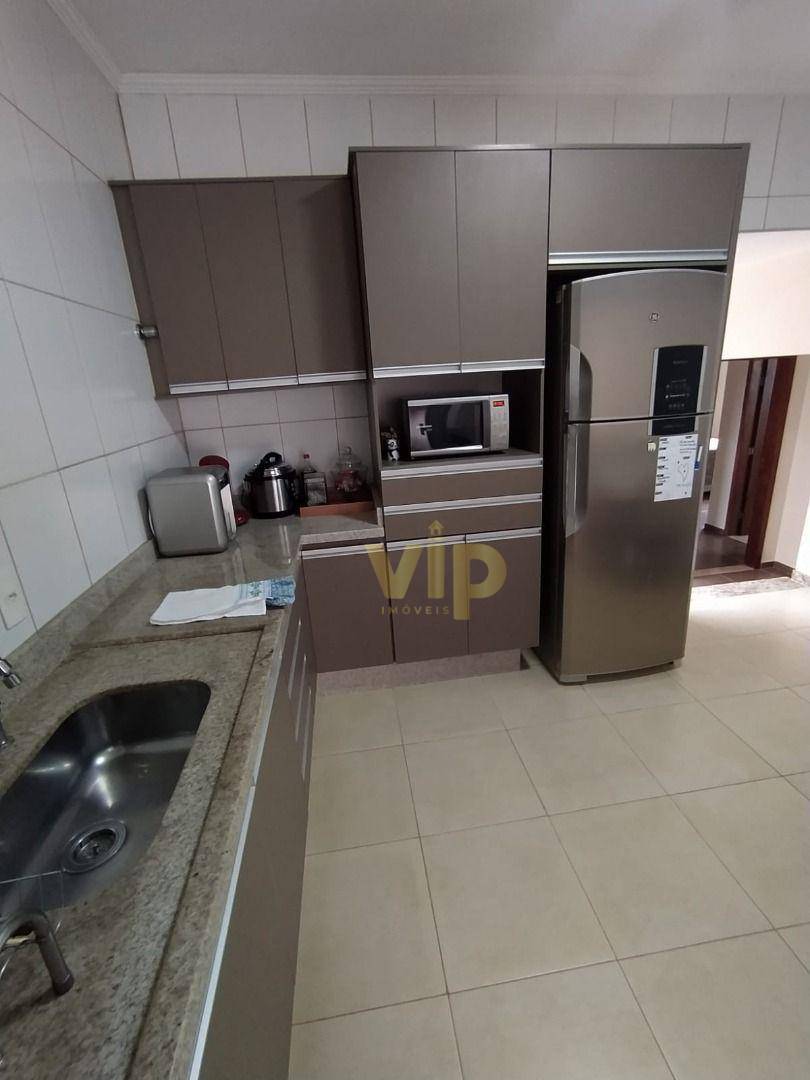 Casa à venda com 3 quartos, 150m² - Foto 3