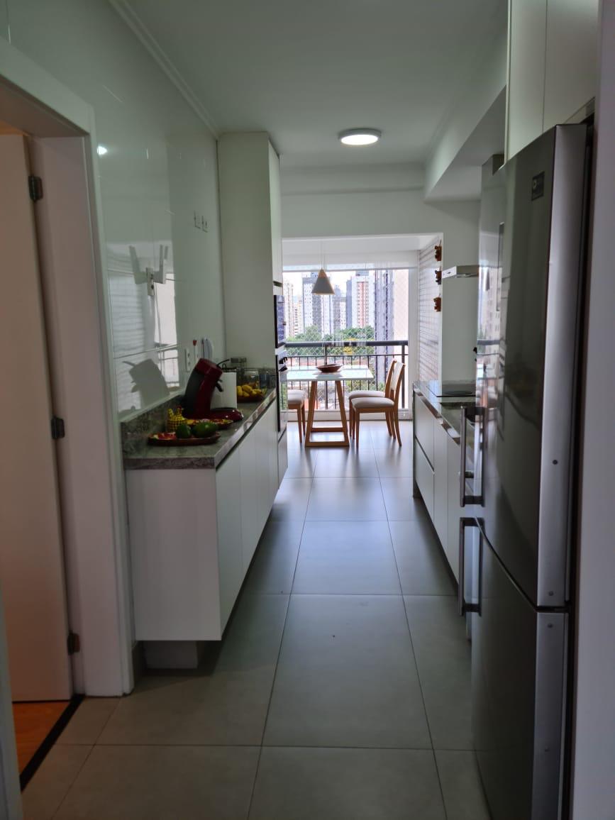 Apartamento à venda com 3 quartos, 170m² - Foto 9