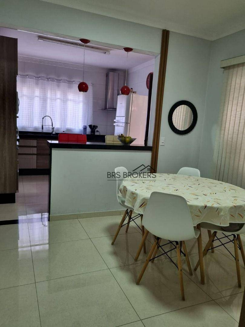 Sobrado à venda com 3 quartos, 198m² - Foto 6