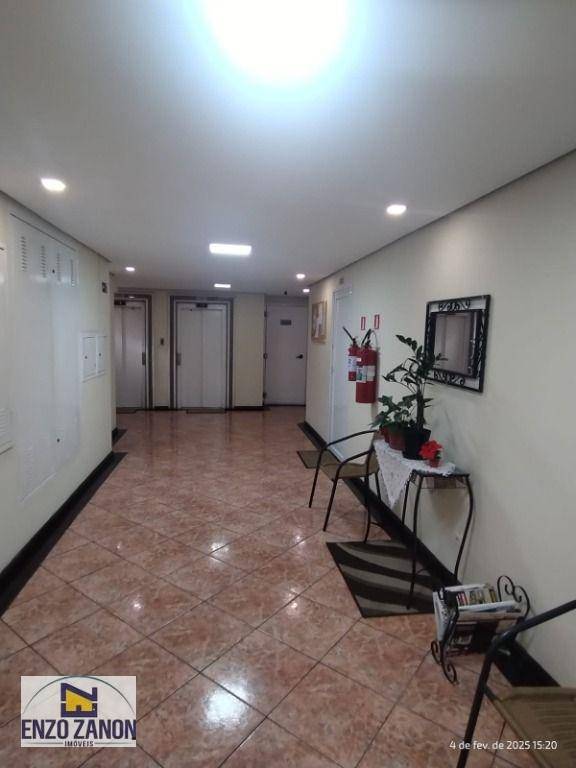 Apartamento à venda com 2 quartos, 102m² - Foto 12