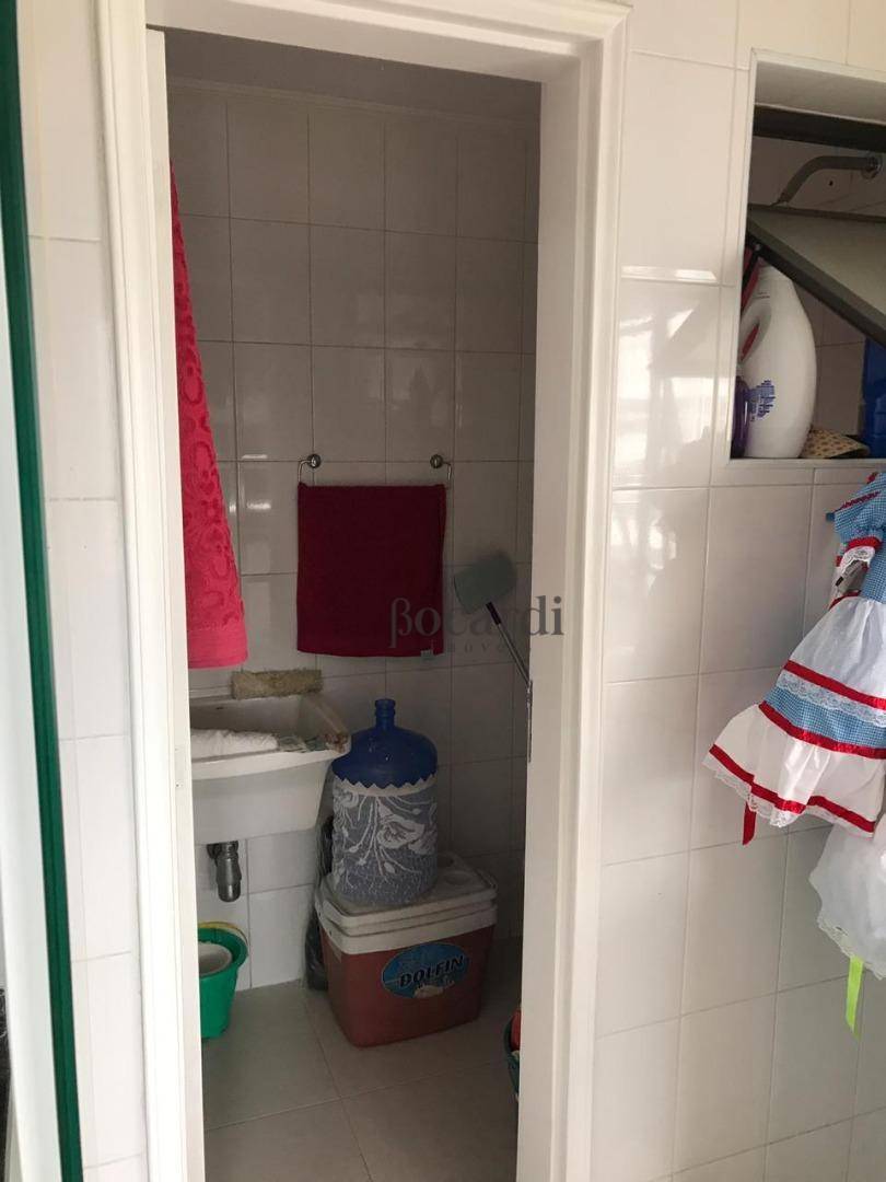 Apartamento à venda com 3 quartos, 130m² - Foto 12