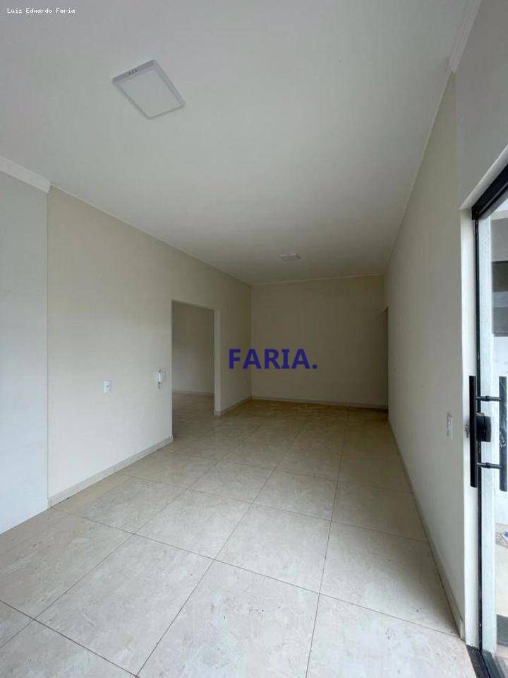 Casa à venda com 3 quartos, 140m² - Foto 6