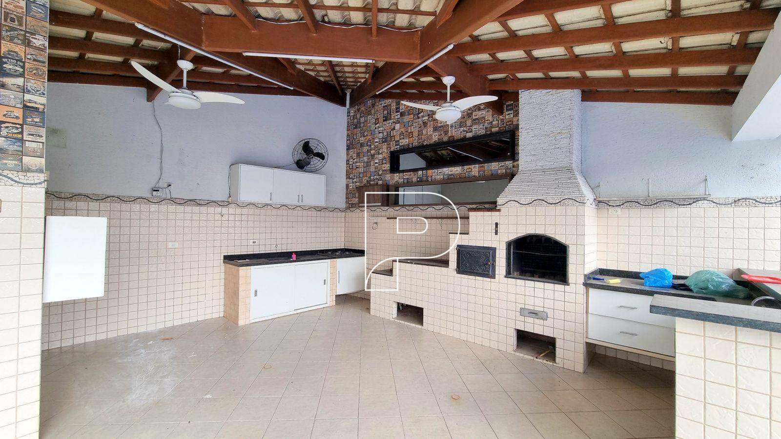 Casa à venda e aluguel com 4 quartos, 520m² - Foto 33