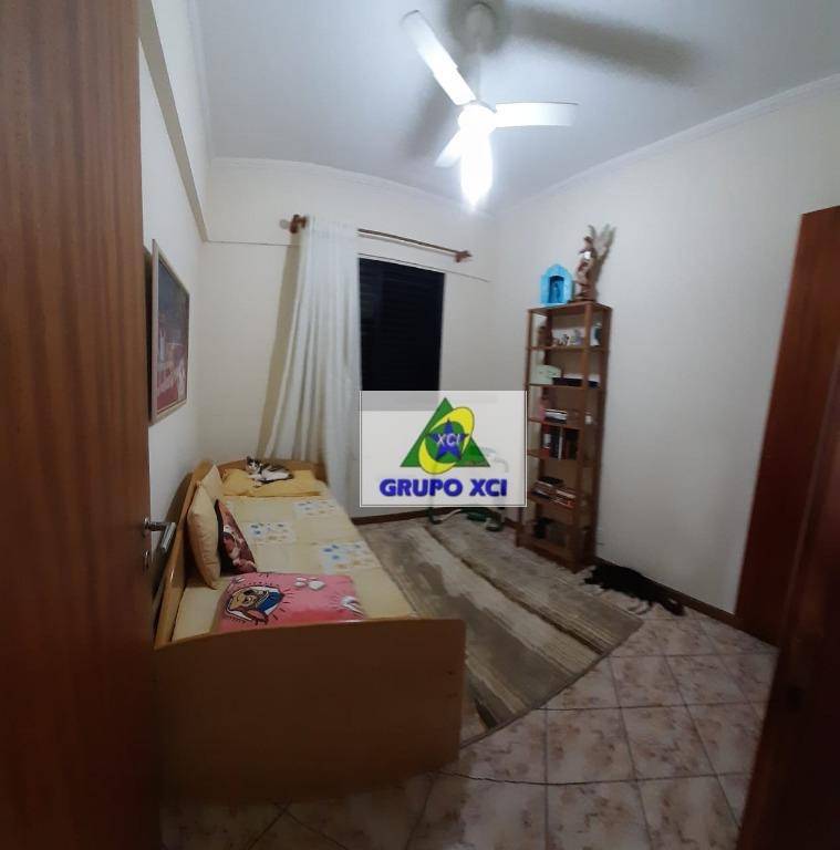 Apartamento à venda com 2 quartos, 104m² - Foto 10