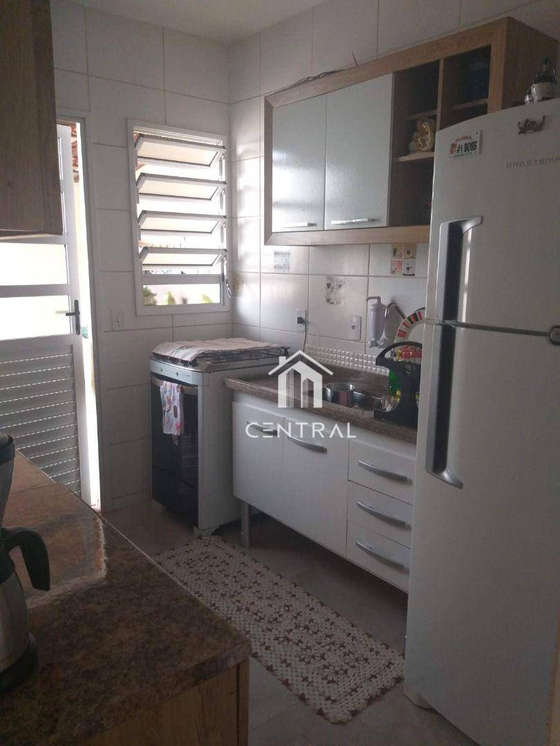 Casa de Condomínio à venda com 3 quartos, 110m² - Foto 10