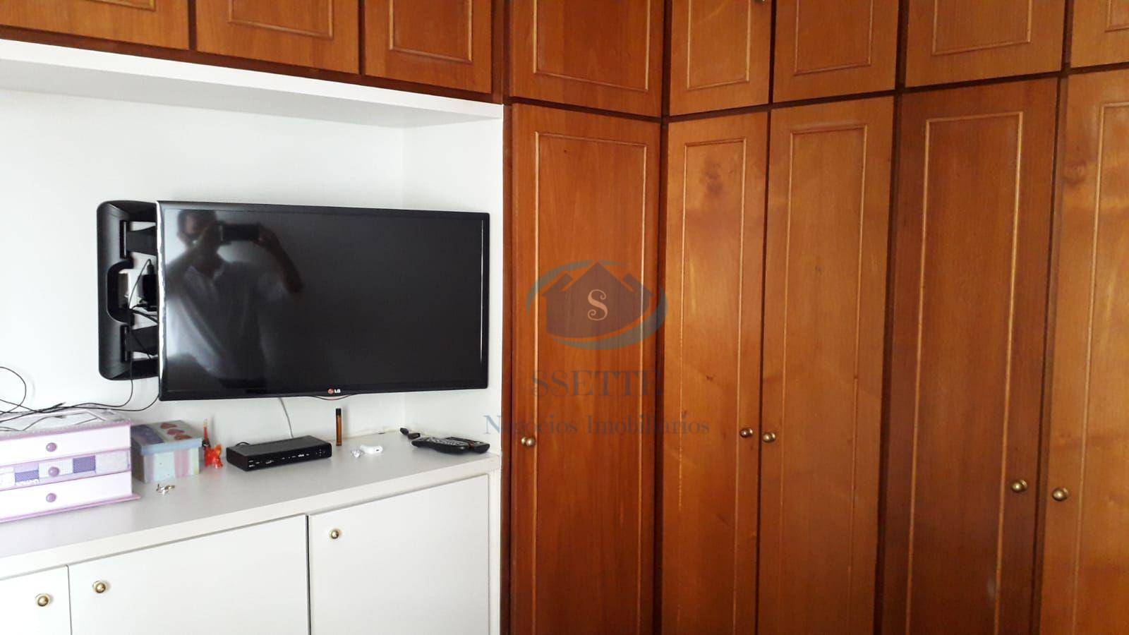 Apartamento à venda com 3 quartos, 76m² - Foto 3