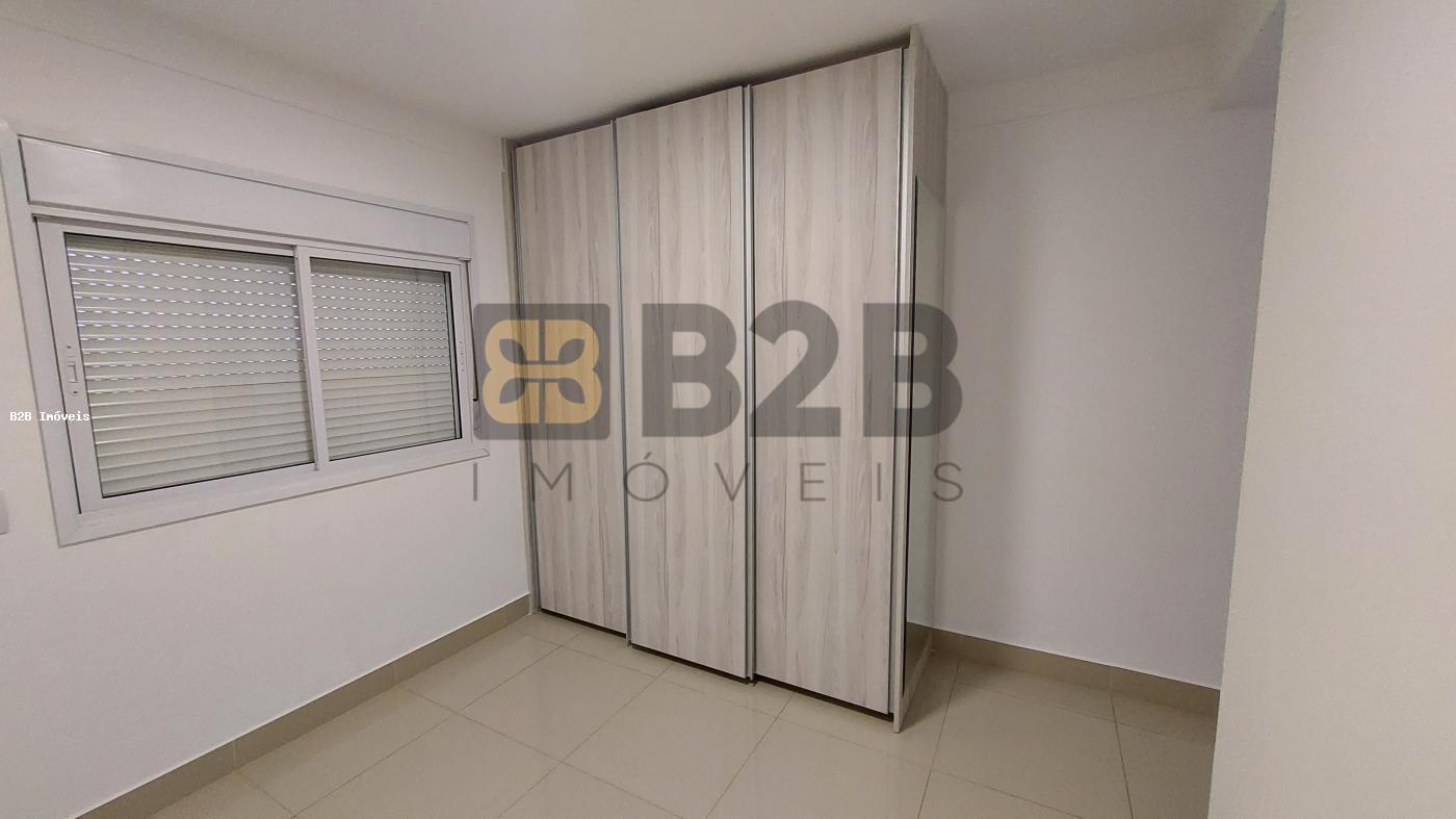 Apartamento à venda com 3 quartos, 120m² - Foto 11