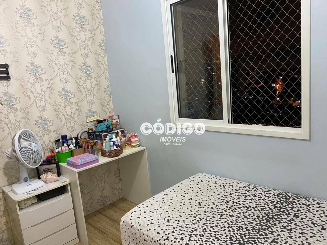 Apartamento à venda com 2 quartos, 48m² - Foto 13