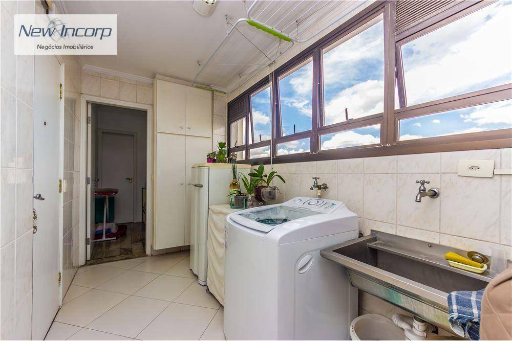 Apartamento à venda com 5 quartos, 218m² - Foto 13