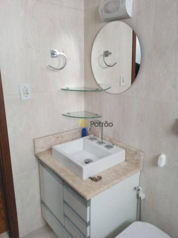 Sobrado à venda com 2 quartos, 165m² - Foto 11