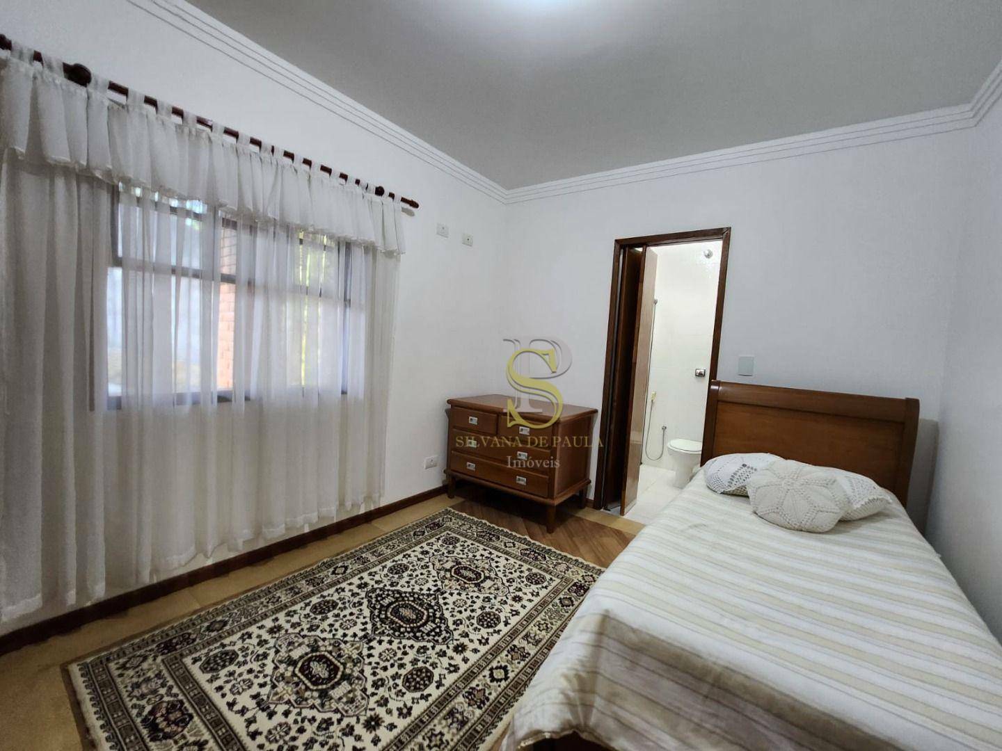 Chácara à venda com 5 quartos, 659m² - Foto 12