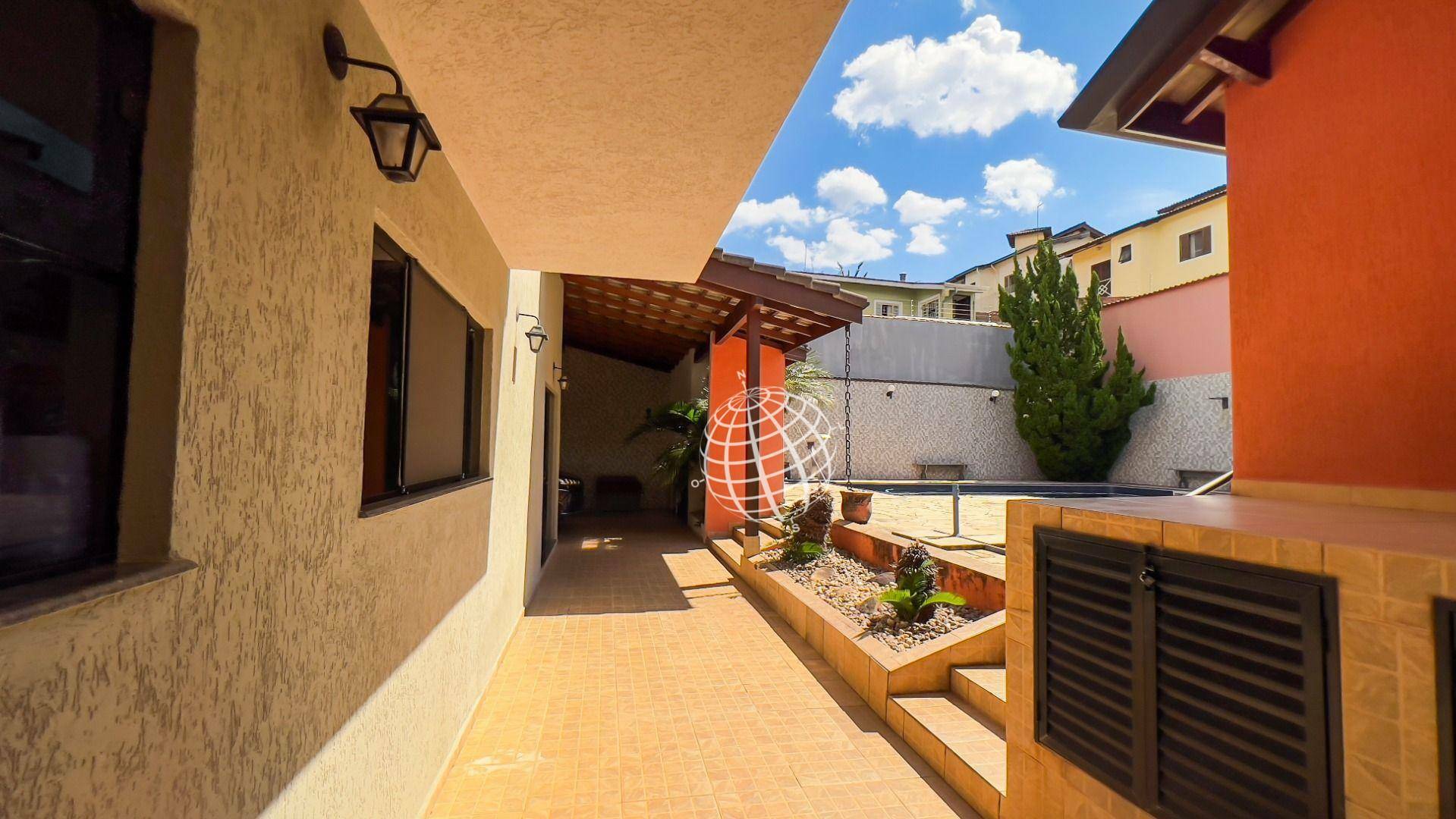 Casa à venda com 3 quartos, 246m² - Foto 20