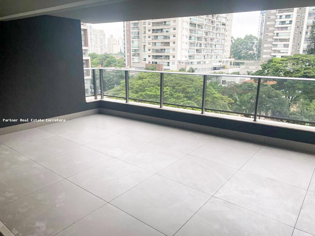 Apartamento à venda com 3 quartos, 158m² - Foto 17