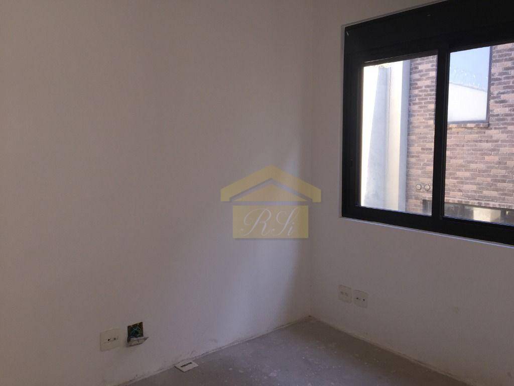 Casa à venda com 4 quartos, 383m² - Foto 18