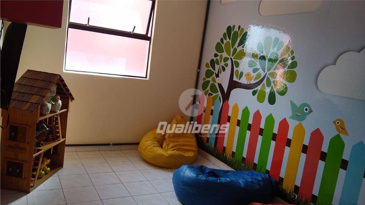 Apartamento para alugar com 2 quartos, 70m² - Foto 33