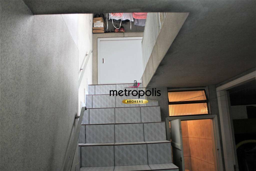 Sobrado à venda com 3 quartos, 241m² - Foto 40