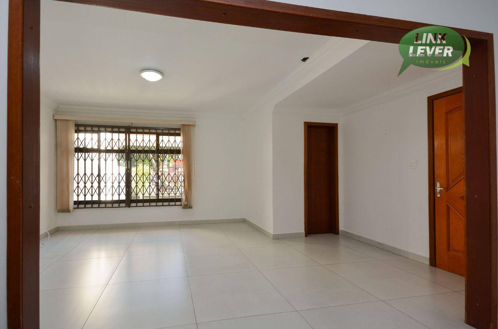 Sobrado para alugar com 3 quartos, 180m² - Foto 12