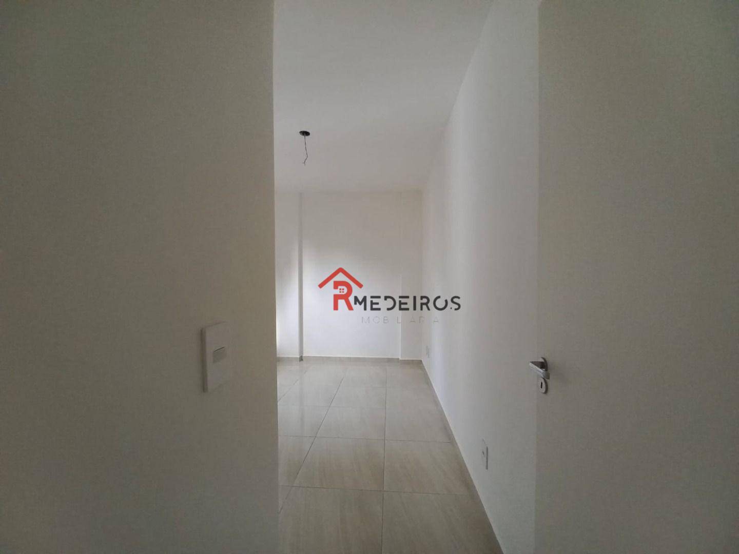 Apartamento à venda com 1 quarto, 44m² - Foto 8