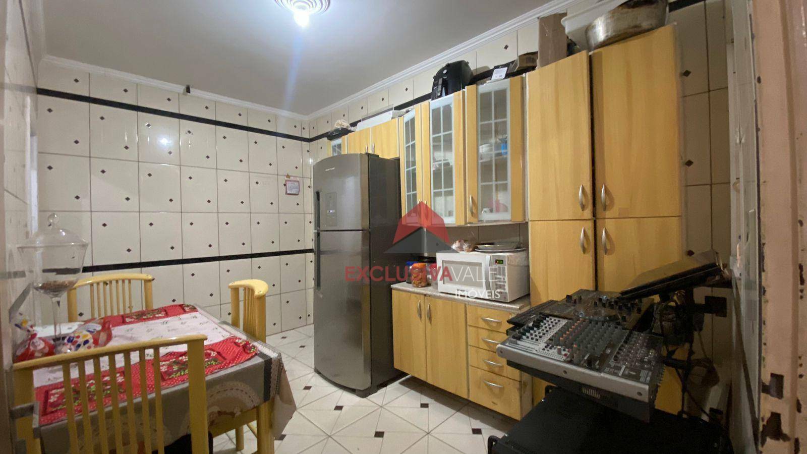 Casa à venda com 2 quartos, 118m² - Foto 5