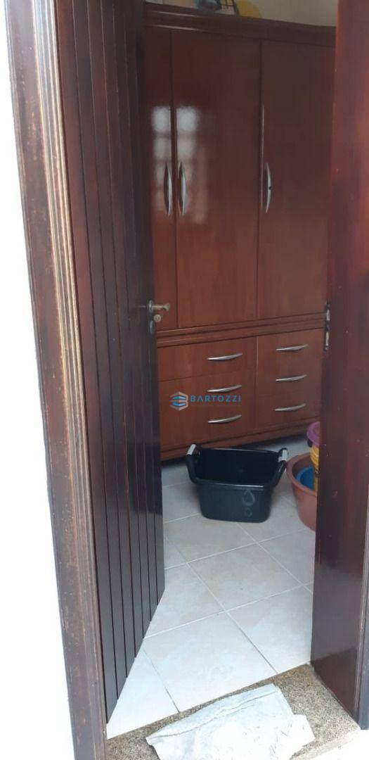 Sobrado à venda e aluguel com 3 quartos, 349m² - Foto 39