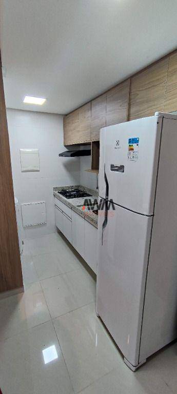 Apartamento para alugar com 1 quarto, 42m² - Foto 2