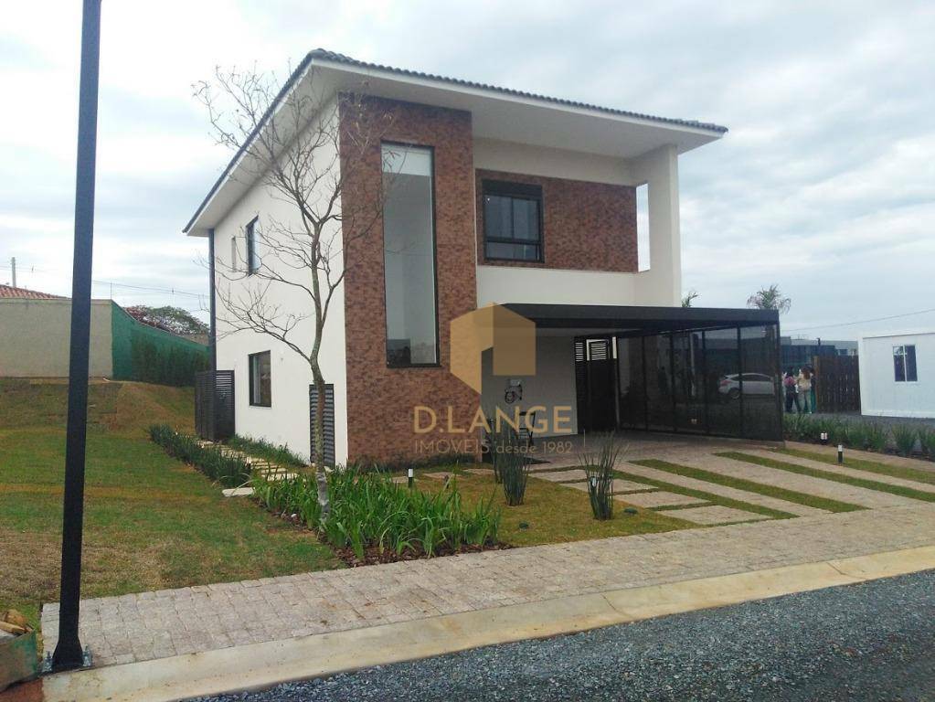 Casa de Condomínio à venda com 3 quartos, 200m² - Foto 1