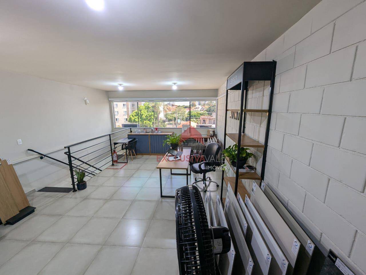 Depósito-Galpão-Armazém para alugar, 140m² - Foto 4